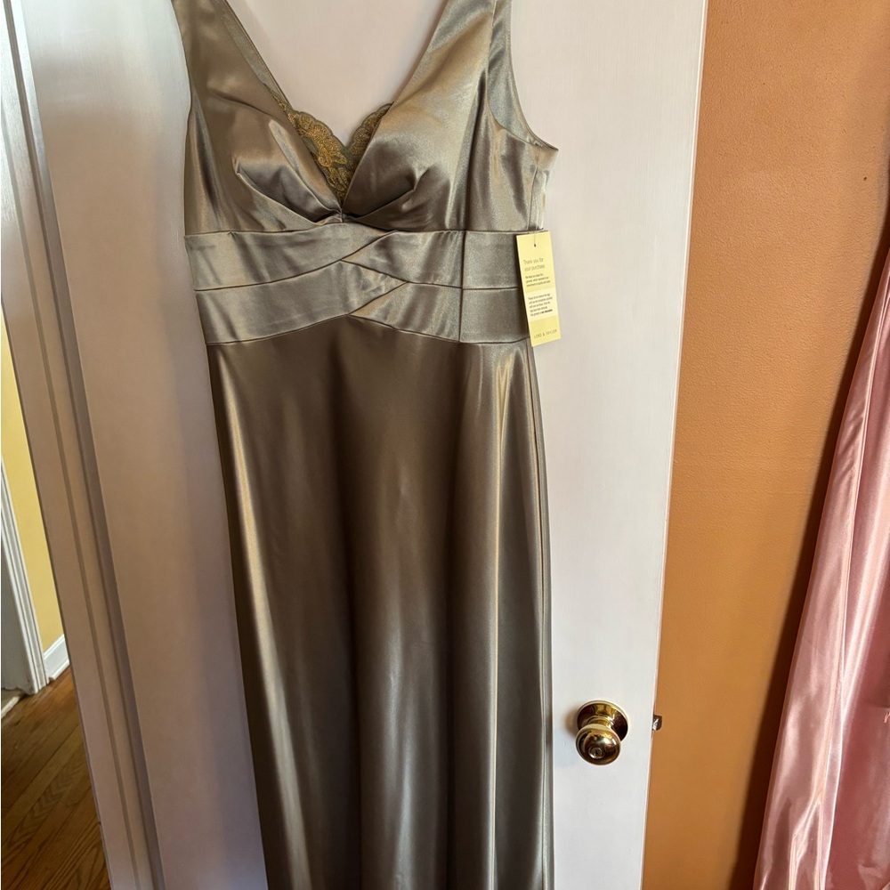 Elegant Satin Evening Dress